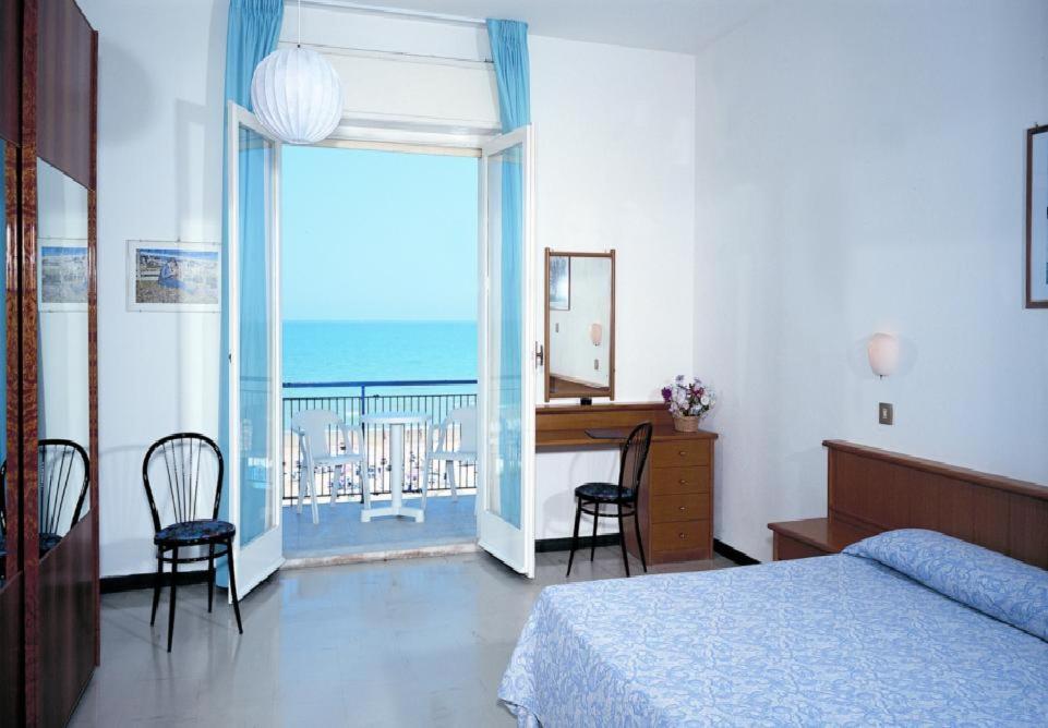 Grand Hotel Excelsior Senigália Exterior foto
