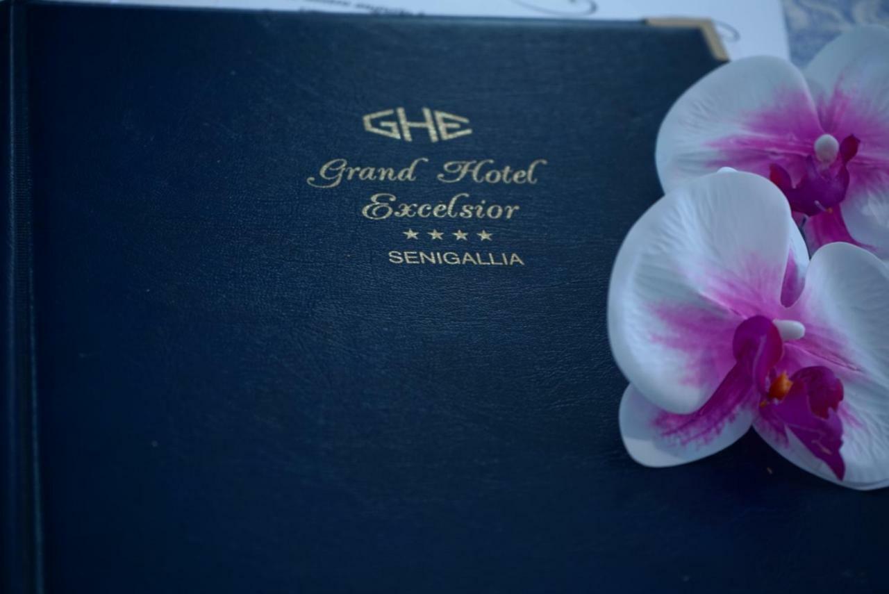 Grand Hotel Excelsior Senigália Exterior foto